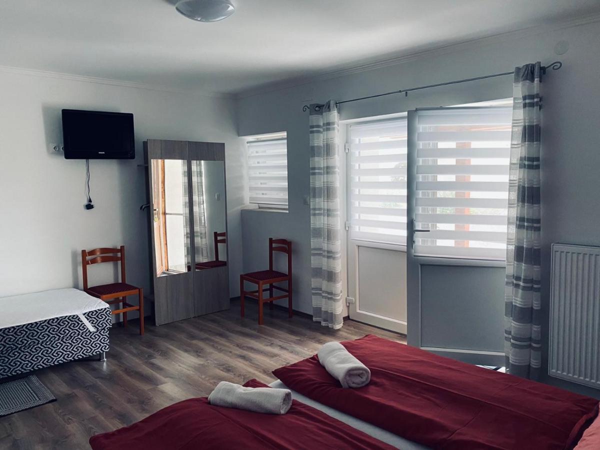 Sator-Hegy Vendeghaz Hotel Abaujszanto ภายนอก รูปภาพ